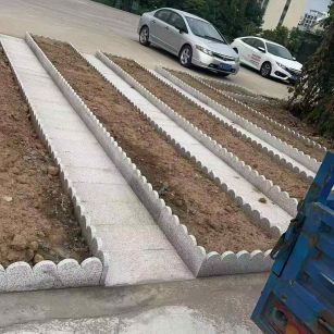 福建芝麻白花边石