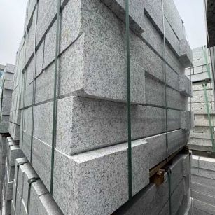 福建芝麻白路牙石 马路牙子