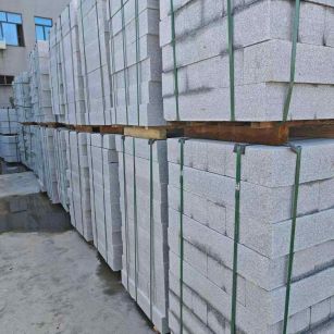 福建芝麻白路牙石，路侧石