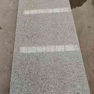 福建芝麻白光面毛板