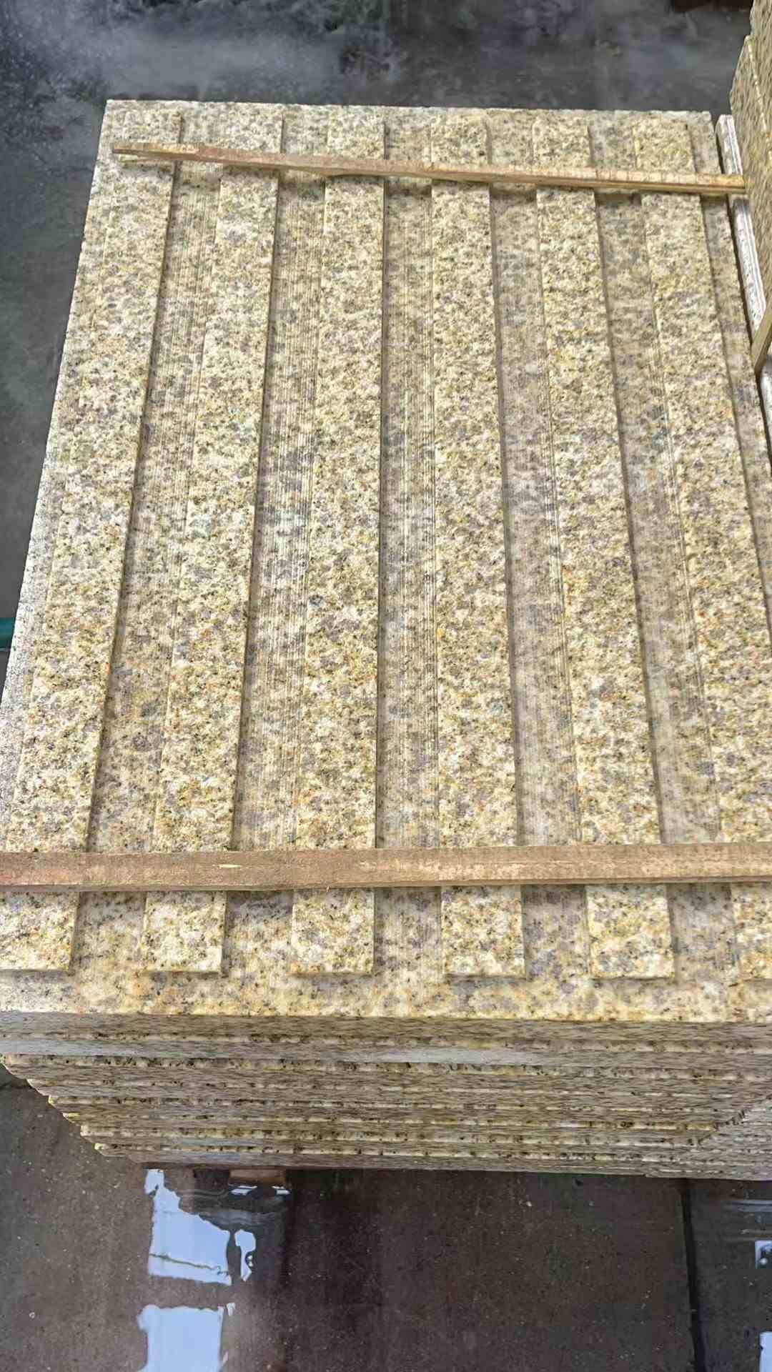 福建黄金麻盲道 石材盲道