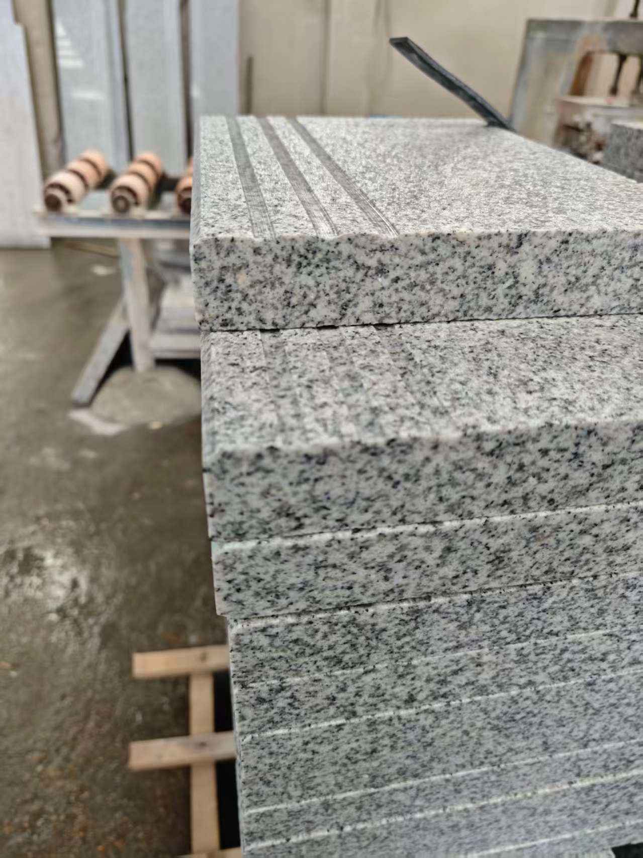 福建芝麻白楼梯踏步