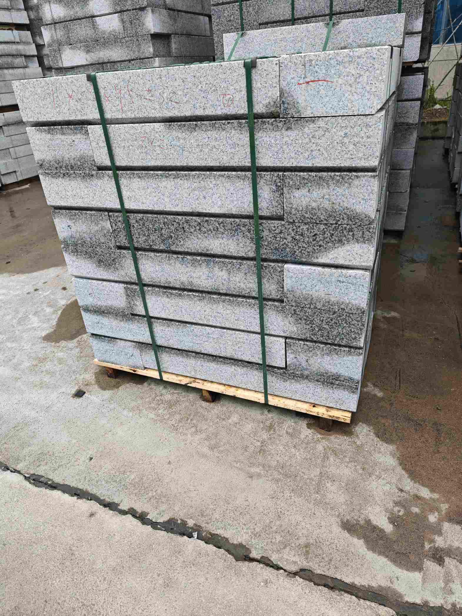 福建芙蓉白路牙石，马路牙子