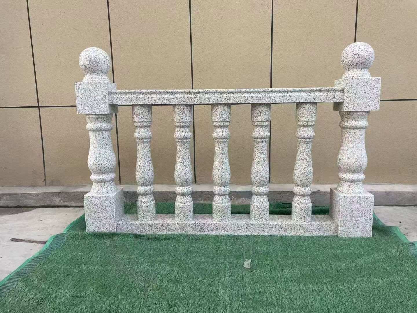 福建芝麻白阳台栏杆 花岗岩栏杆